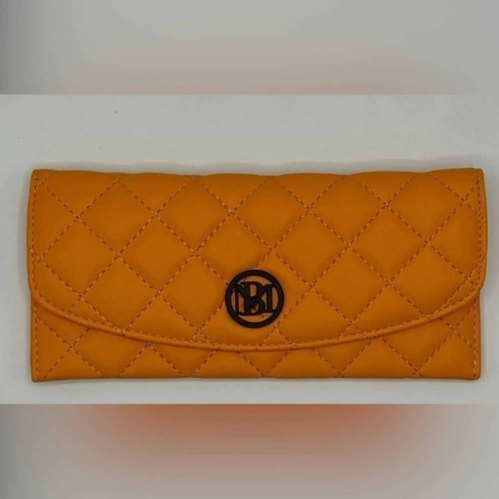 NWT Badgley Mischka Card Wallet Yellow🔥🔥